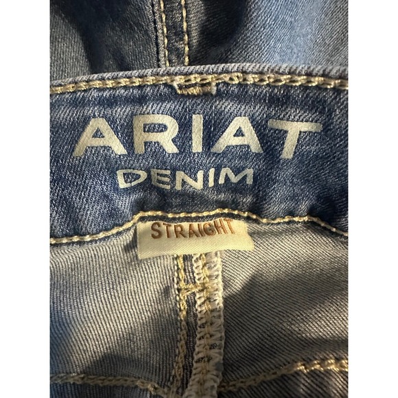 Ariat Denim Women's Straight Leg Cropped Jeans Raw Hem Medium Wash Size 30R - Picture 5 of 7